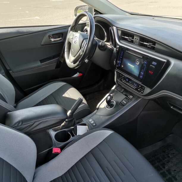 Toyota Auris II (E180) · Рестайлинг, 2016 г.