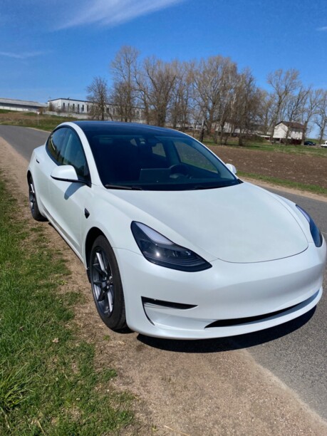 Tesla Model 3, 2021 г.