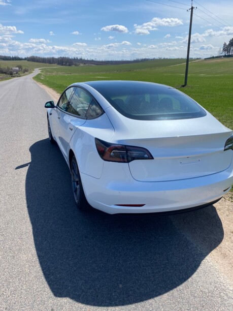 Tesla Model 3, 2021 г.