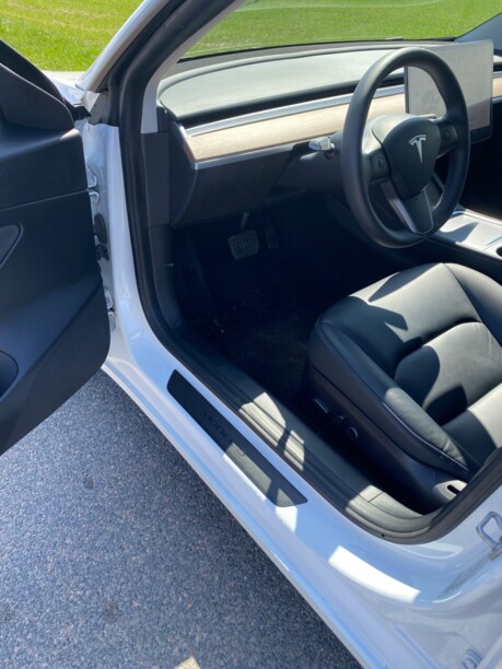 Tesla Model 3, 2021 г.