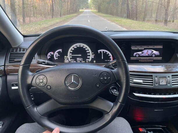 Mercedes-Benz S-Класс W221· Рестайлинг, 2010 г.
