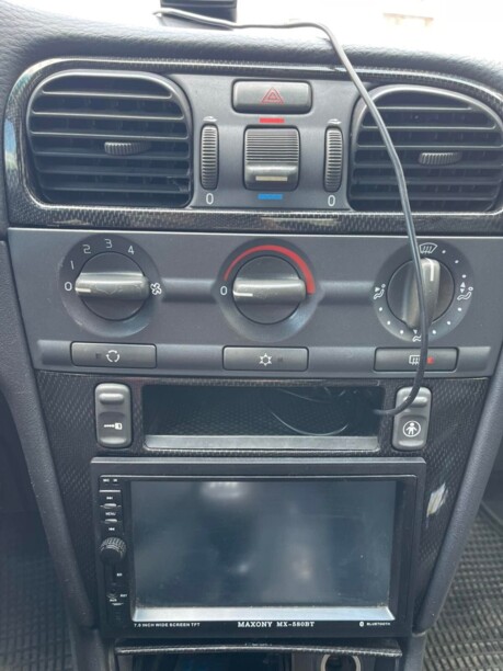 Volvo V40 I · Рестайлинг, 2000 г.