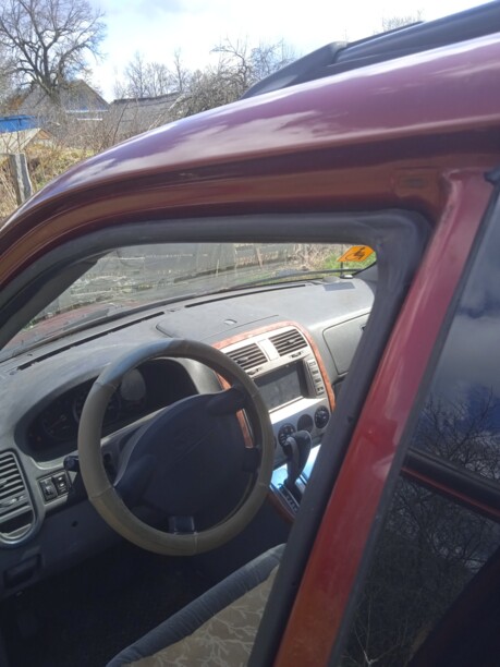 Kia Carnival I · Рестайлинг, 7 мест, 2004 г.