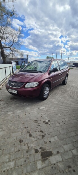 Chrysler Voyager IV, 7 мест, 2001 г.