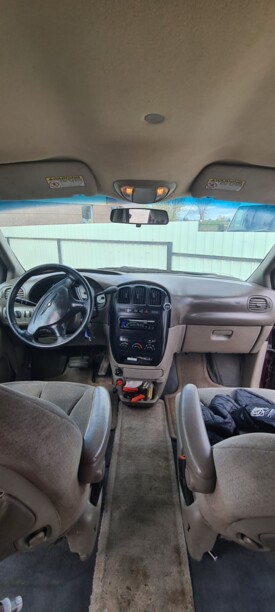 Chrysler Voyager IV, 7 мест, 2001 г.