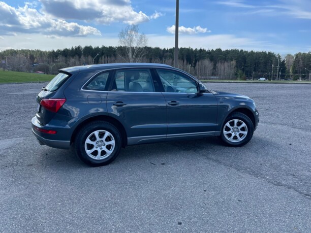 Audi Q5 8R, 2009 г.