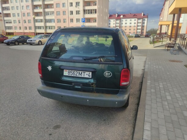 Dodge Caravan III, 7 мест, 1998 г.