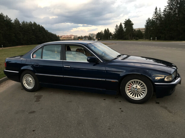 BMW 7 серия E38, 1998 г.