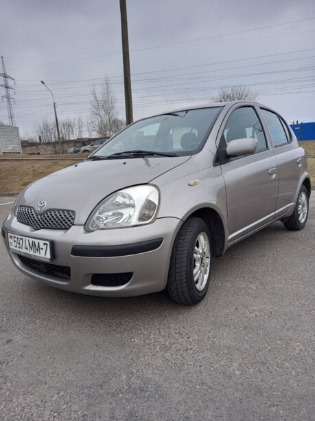 Toyota Yaris I (P1) · Рестайлинг, 2003 г.
