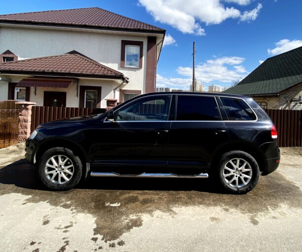 Volkswagen Touareg I, 2004 г.