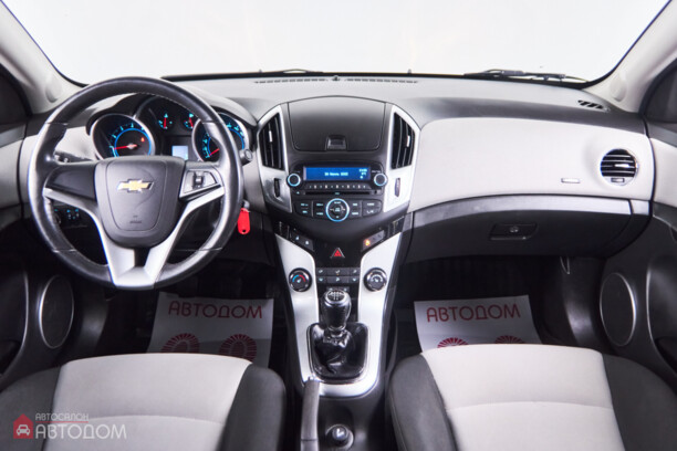 Chevrolet Cruze J300 · Рестайлинг, 2013 г.