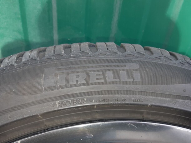Pirelli 8x18 5x112 4 шт.