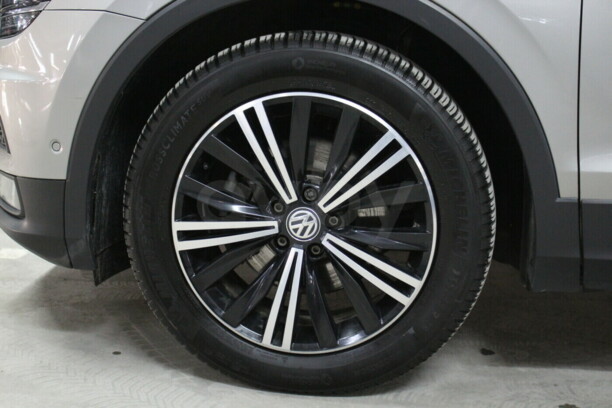 Volkswagen Tiguan II, 2017 г.