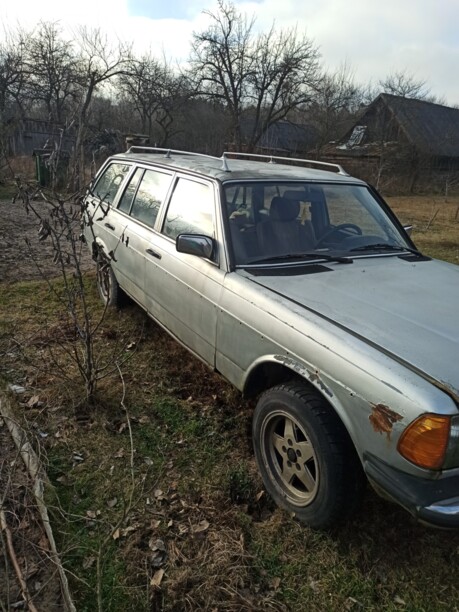 Mercedes-Benz E-Класс W123, 1983 г.