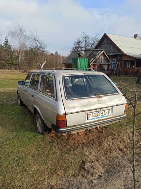 Mercedes-Benz E-Класс W123, 1983 г.