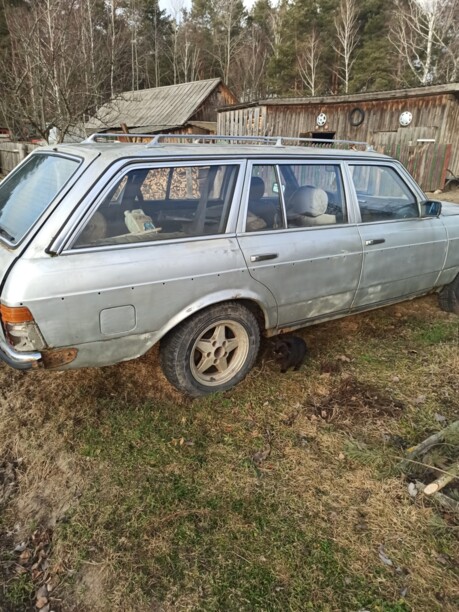 Mercedes-Benz E-Класс W123, 1983 г.