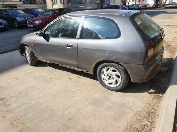 Mitsubishi Colt V, 1998 г.
