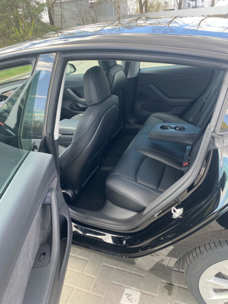 Tesla Model 3, 2021 г.