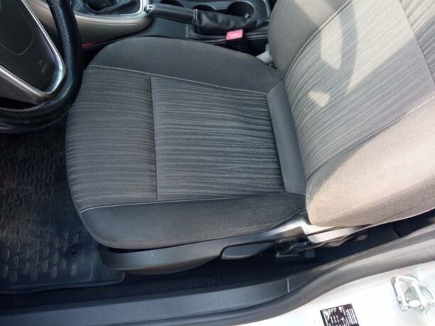 Opel Astra J, 2010 г.
