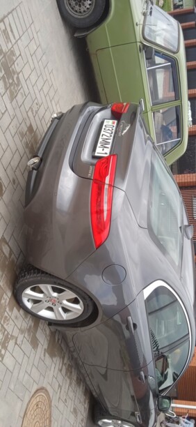 Jaguar XE I, 2016 г.