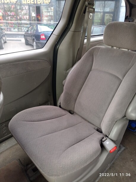 Dodge Grand Caravan IV, 7 мест, 2001 г.