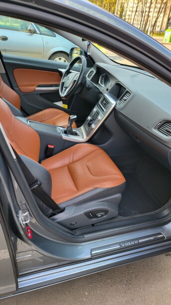 Volvo V60 I · Рестайлинг, 2016 г.
