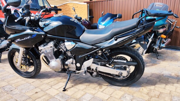 Suzuki Bandit, 2004 г.