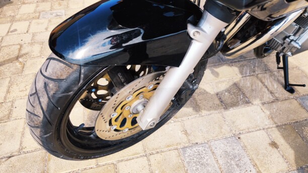 Suzuki Bandit, 2004 г.