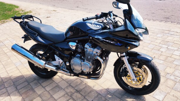Suzuki Bandit, 2004 г.