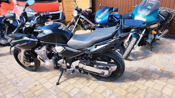 Suzuki Bandit, 2004 г.