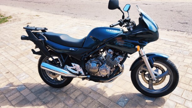 Yamaha XJ, 1997 г.