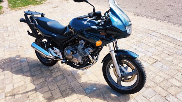 Yamaha XJ, 1997 г.