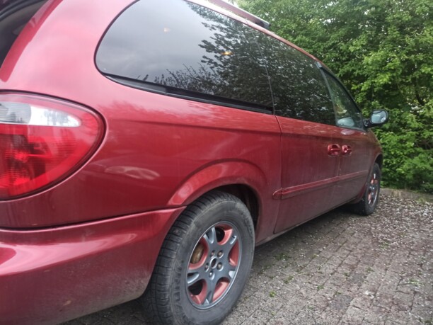 Dodge Grand Caravan IV, 7 мест, 2001 г.