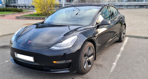 Tesla Model 3, 2019 г.