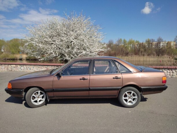Audi 100 С3, 1984 г.