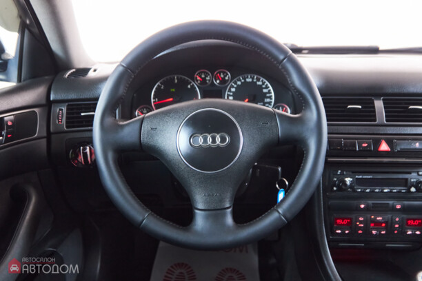 Audi A6 C5 · Рестайлинг, 2002 г.