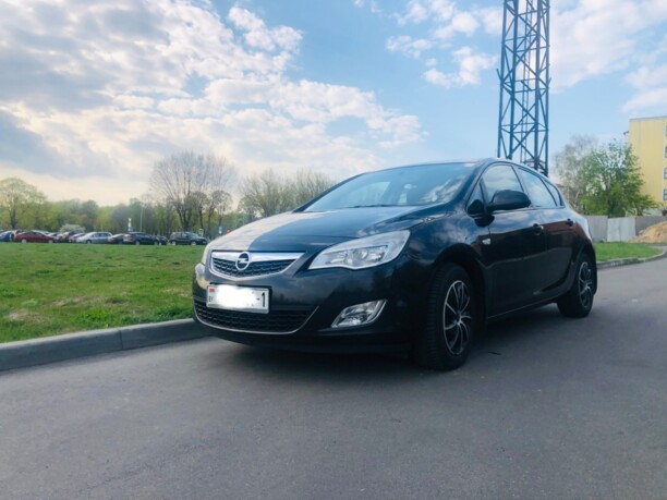 Opel Astra J, 2011 г.