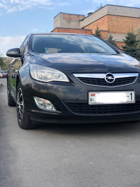 Opel Astra J, 2011 г.