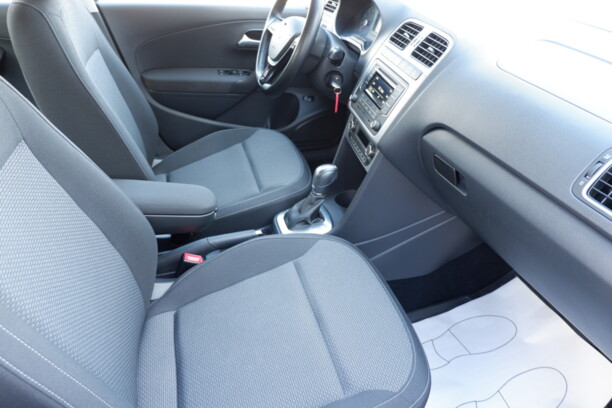 Volkswagen Polo Sedan I · Рестайлинг, 2017 г.