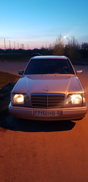 Mercedes-Benz E-Класс W124, S124, C124, A124, 1987 г.