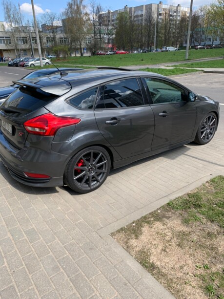 Ford Focus ST III · Рестайлинг, 2017 г.