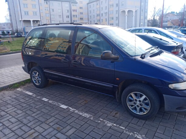 Chrysler Voyager III, 7 мест, 1997 г.