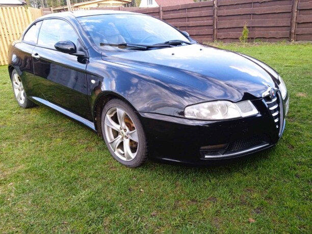 Alfa Romeo GT, 2005 г.