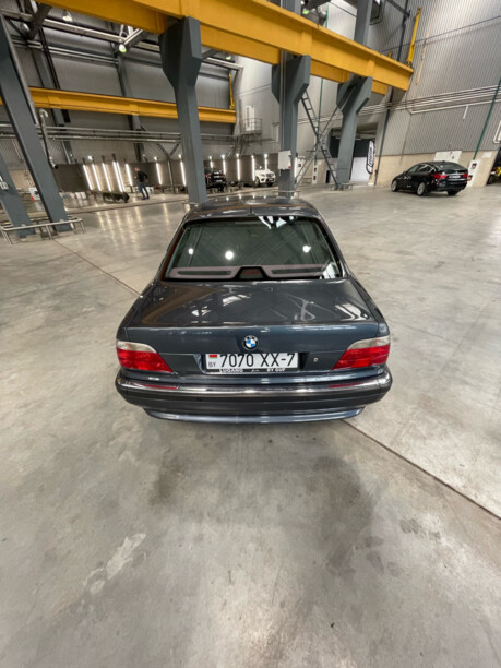 BMW 7 серия E38, 1999 г.