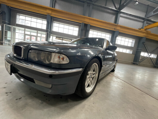 BMW 7 серия E38, 1999 г.