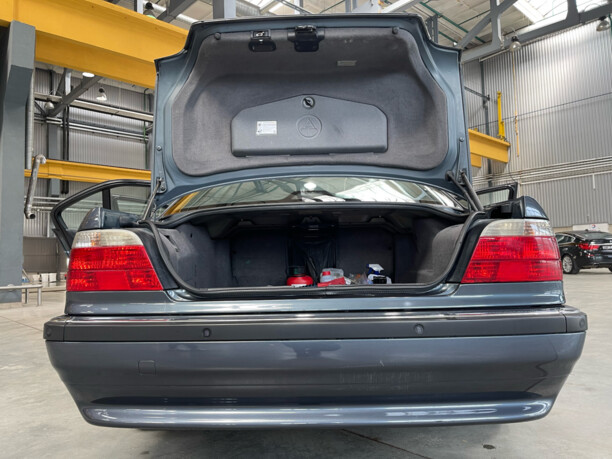 BMW 7 серия E38, 1999 г.