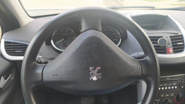 Peugeot 207 I, 2008 г.