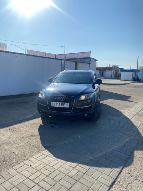 Audi Q7 4L, 7 мест, 2007 г.
