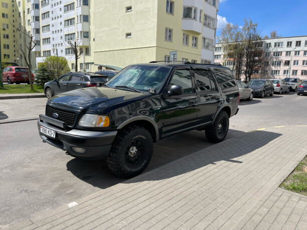Ford Expedition I · Рестайлинг, 7 мест, 2000 г.