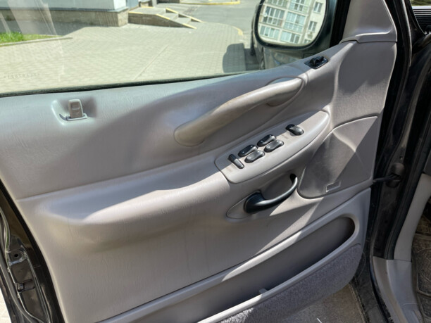 Ford Expedition I · Рестайлинг, 7 мест, 2000 г.